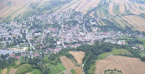 iłża: a town in Radom County, Masovian Voivodeship, Poland