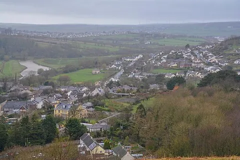 bishop's tawton: a village and civil parish in North Devon district, Devon, England (OS grid ref SS5630)
