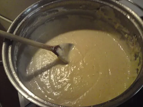 béchamel sauce: a simple white sauce made from a roux of butter and flour to which hot milk is added