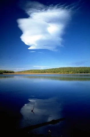 khövsgöl nuur: the largest freshwater lake in Mongolia