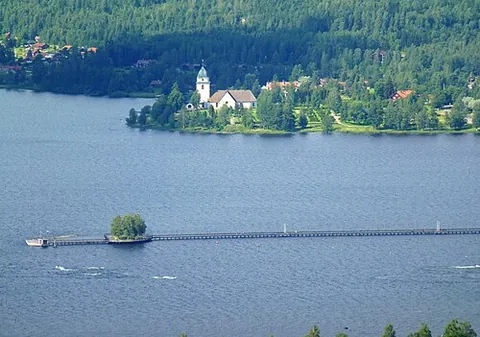 rättvik: a town and municipality in Dalarna County, Sweden