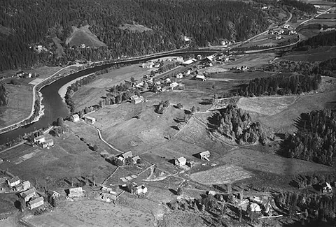 gudå: a village in Meråker municipality, Trøndelag county, Norway