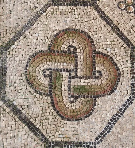 solomon's knot: a symbol consisting of two linked pastille-shaped loops, arranged crosswise