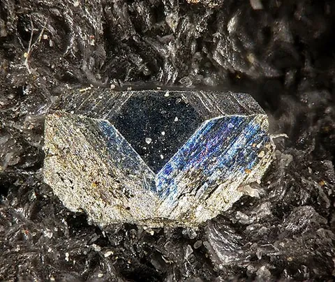 fülöppite: a rare plagionite mineral with chemical formula Pb₃Sb₈S₁₅