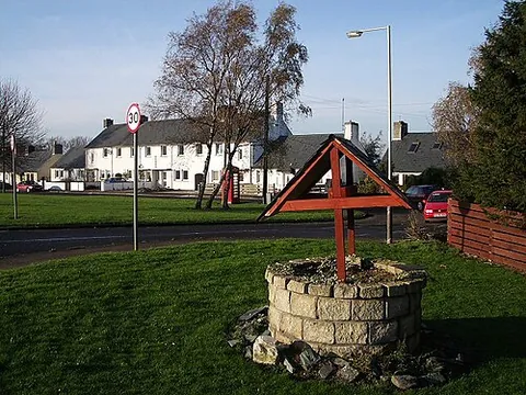 aberargie: a village in Perth and Kinross council area, Scotland (OS grid ref NO163158)