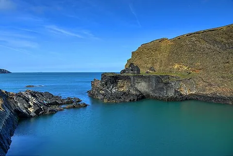 abereiddy: a hamlet in Llanrhian community, Pembrokeshire, Wales (OS grid ref SM7972431055)