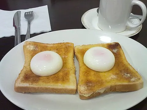 adam and eve on a raft: two eggs (poached or fried) on toast
