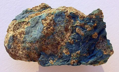 aerinite: a blue mineral with monoclinic crystals, Ca₄(Al,Fe³⁺,Mg, Fe²⁺)₁₀Si₁₂O₃₅(OH)₁₂CO₃·12H₂O, made of...