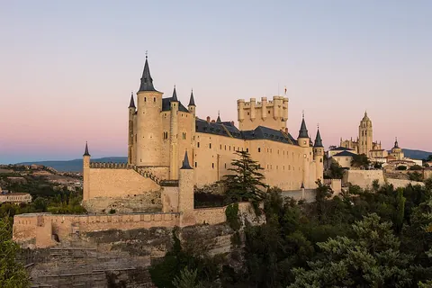 alcazar: any Moorish fortress in Spain