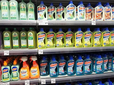 all-purpose cleaner: a type of multifunctional cleaning agent used for various surfaces and purposes