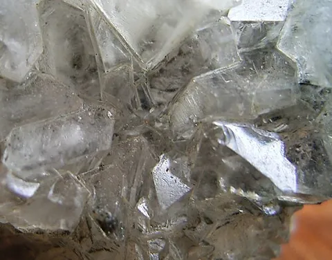 alunite: a gray whitish, water-soluble mineral, potassium aluminium sulphate; the natural source of alum,...