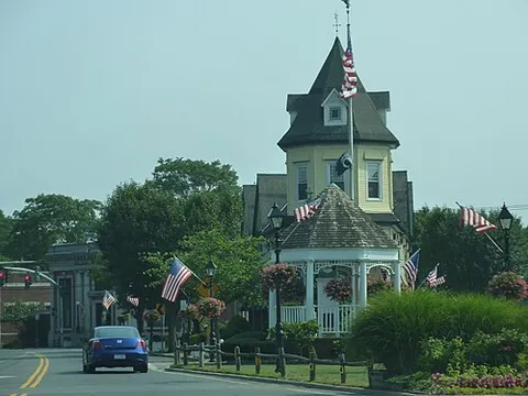 amityville: a village mostly in the town of Babylon, Suffolk County, New York, United States