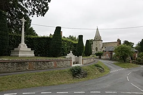 ardington: a village and civil parish (served by Ardington and Lockinge Parish Council) in Vale of White Horse...