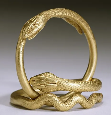 armilla: an armband awarded as a military decoration in Ancient Rome