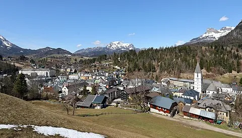 bad aussee: a town and municipality in Liezen district, Styria, Austria
