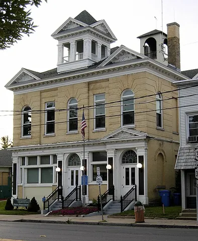 baldwinsville: a village in the towns of Lysander and Van Buren, Onondaga County, New York, United States
