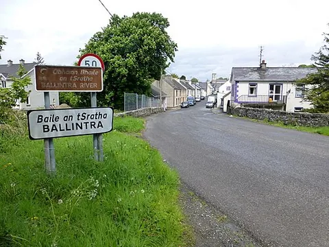 ballintra: a village between Donegal and Ballyshannon, County Donegal, Ireland (Irish grid ref G 9270)