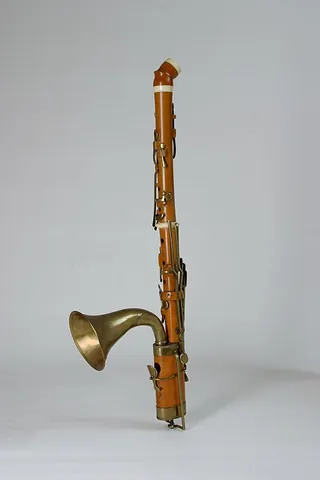 basset horn: an alto instrument of the clarinet family, pitched in F below middle C, with a range reaching down...