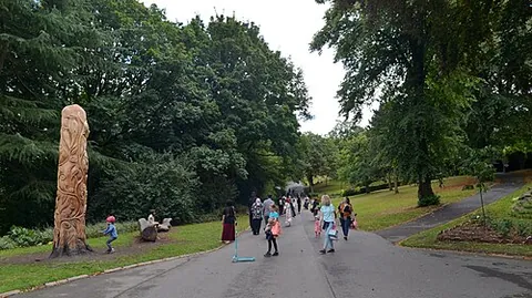beaumont park: a suburb and park in Huddersfield, Metropolitan Borough of Kirklees, West Yorkshire, England (OS...