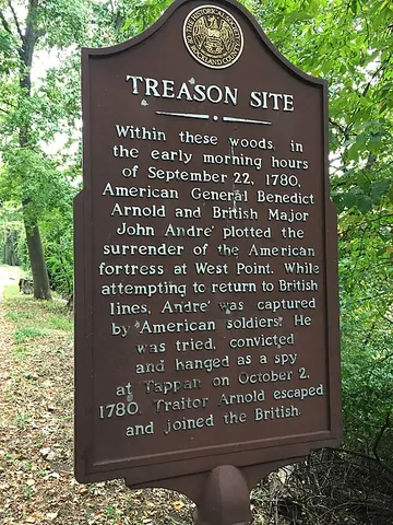benedict arnold: a traitor