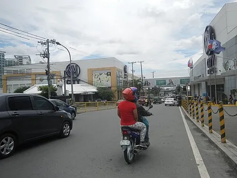 bicutan: a name of several barangays in Taguig, Metro Manila, Philippines: Central Bicutan, Lower Bicutan,...