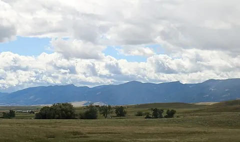 bighorn mountains: a mountain range in northern Wyoming and southern Montana in the United States