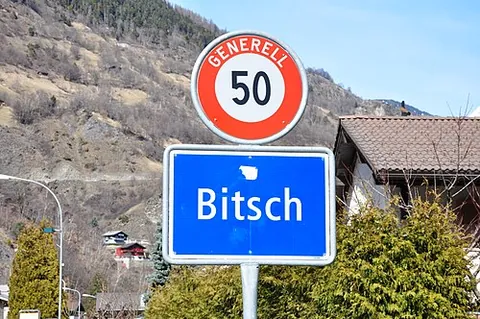 bitsch: a municipality in Östlich Raron district, Valais canton, Switzerland