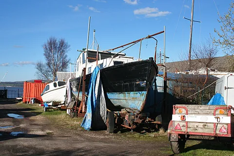 boatyard: a place where boats are built and repaired