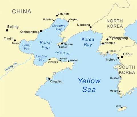 bohai sea: a gulf of the Yellow Sea in the northern Pacific Ocean beside Shandong, Hebei, Tianjin, and...