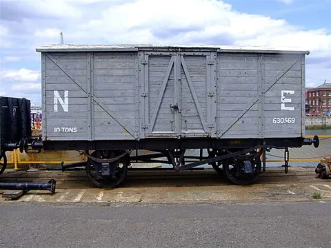 box van: a truck with an enclosed cuboid-shaped cargo area