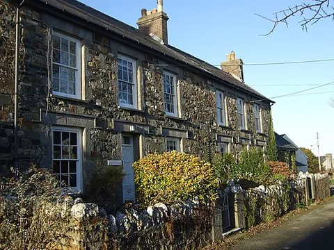 brynhenllan: a small settlement in Dinas Cross community, Pembrokeshire, Wales (OS grid ref SN0139)
