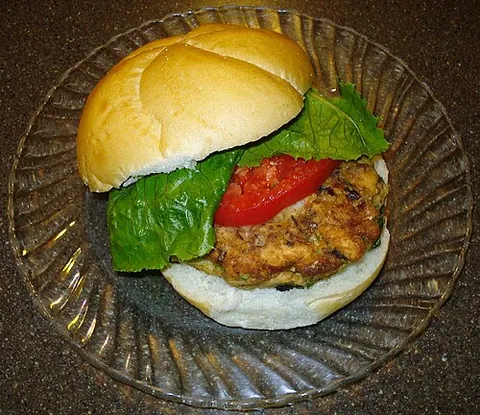 bulkie roll: a soft round sandwich roll