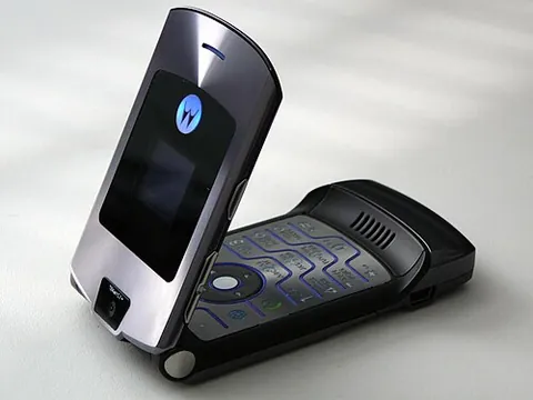 camera phone: a mobile phone with a built-in camera