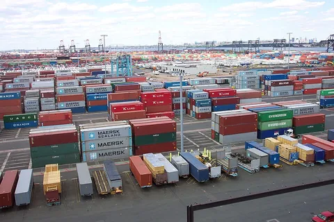 cargo container: synonym of shipping container (“a very large, typically metal, box used for transporting goods”)
