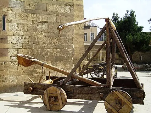 catapeltic: pertaining to a catapult or catapults