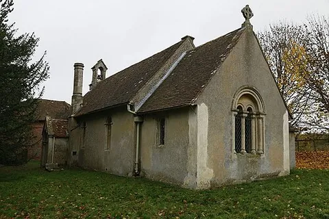 catmore: a tiny village and civil parish (without a council) in West Berkshire district, Berkshire, England...