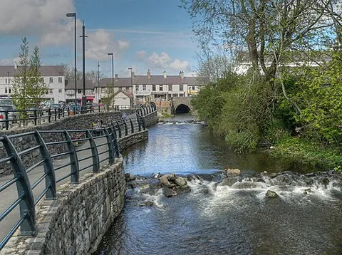 cefni: a river in Anglesey, Wales, which flows into Malltraeth Bay on Caernarfon Bay; much of the river is...