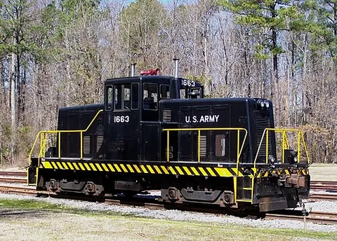centercab: a diesel or electric locomotive designed with its driving cab in the middle, between its two ends