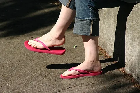 chancla: a slipper or flip-flop