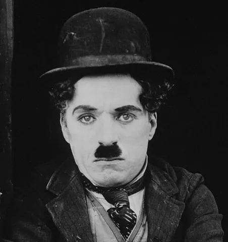 charlie chaplin mustache: synonym of toothbrush mustache