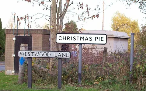 christmas pie: a locality in Normandy parish and Wanborough parish, Guildford borough, Surrey, England (OS grid...