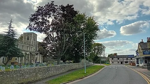 church end: a hamlet in Colmworth parish, Bedford borough, Bedfordshire (OS grid ref TL1058)