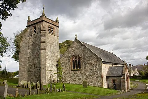 cilcain: a village and community in Flintshire, Wales (OS grid ref SJ1765)