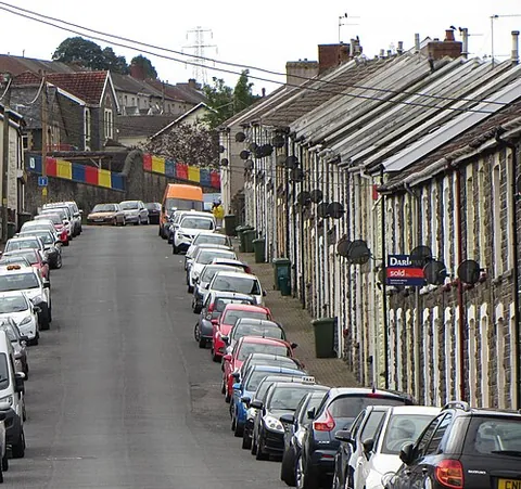 cilfynydd: a village in Pontypridd community, Rhondda Cynon Taf borough, Wales (OS grid ref ST0892)