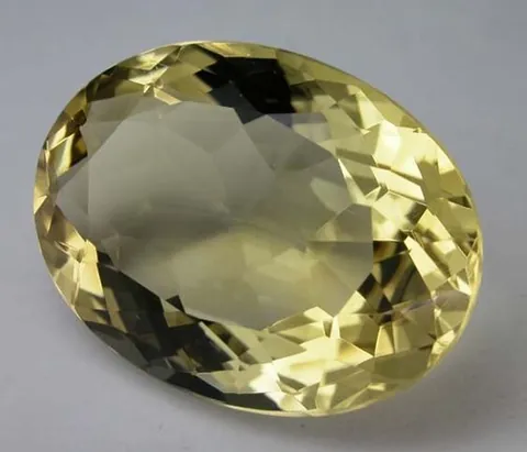 citrine: a goldish-yellow colour, like that of a lemon