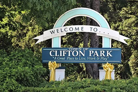 clifton park: a park and historic district in north-east Baltimore, Maryland