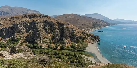 coast: the edge of the land where it meets an ocean, sea, gulf, bay, or large lake