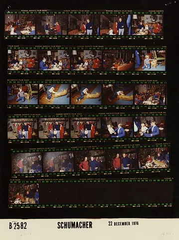 contact sheet: a print that displays miniature versions of all the frames on a roll of film