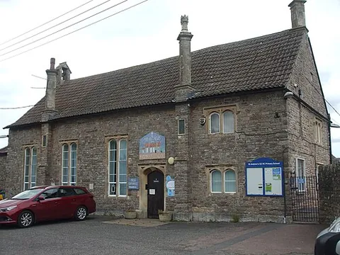 cromhall: a civil parish and village in South Gloucestershire, Gloucestershire, England (OS grid ref ST6990)