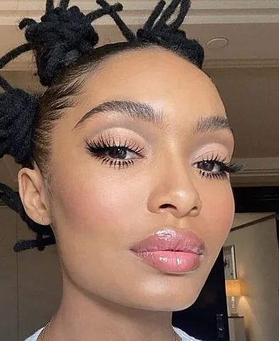 cut crease: the application of a light shade of eyeshadow across the crease of the eyelid to make the eye look...